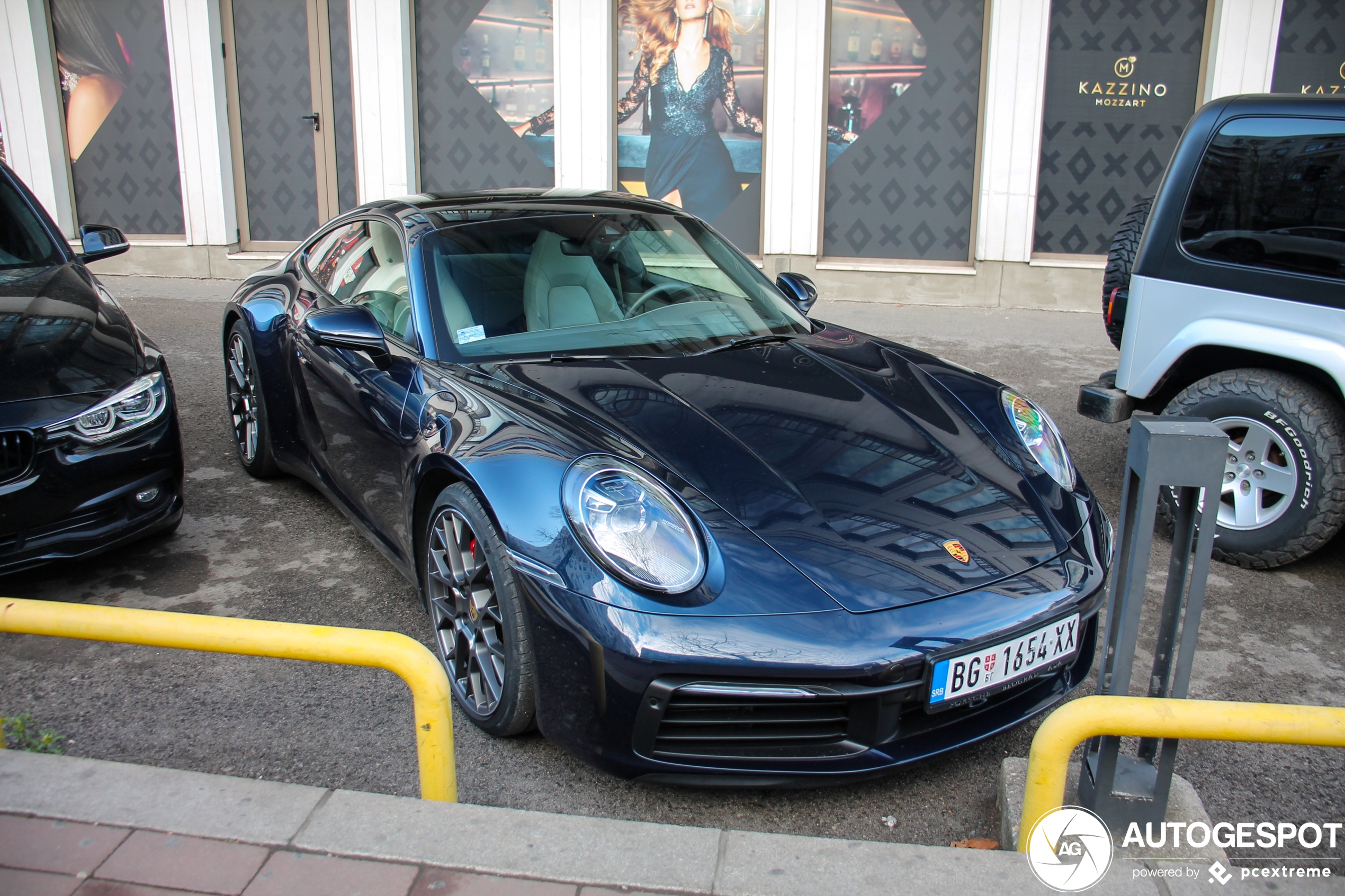 Porsche 992 Carrera 4S