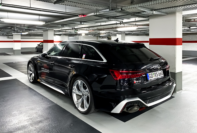 Audi RS6 Avant C8