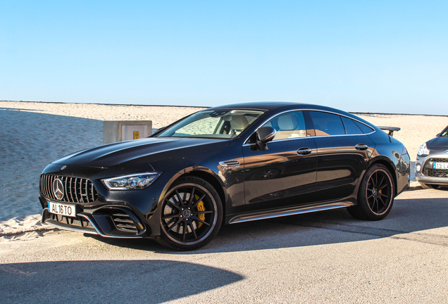 Mercedes-AMG GT 63 S X290