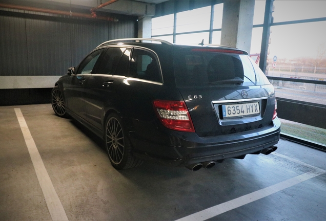 Mercedes-Benz C 63 AMG Estate