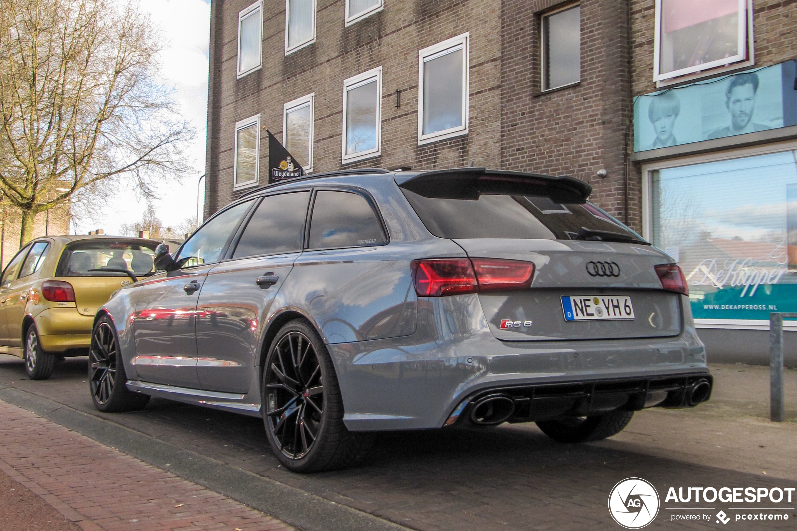 Audi RS6 Avant C7 2015