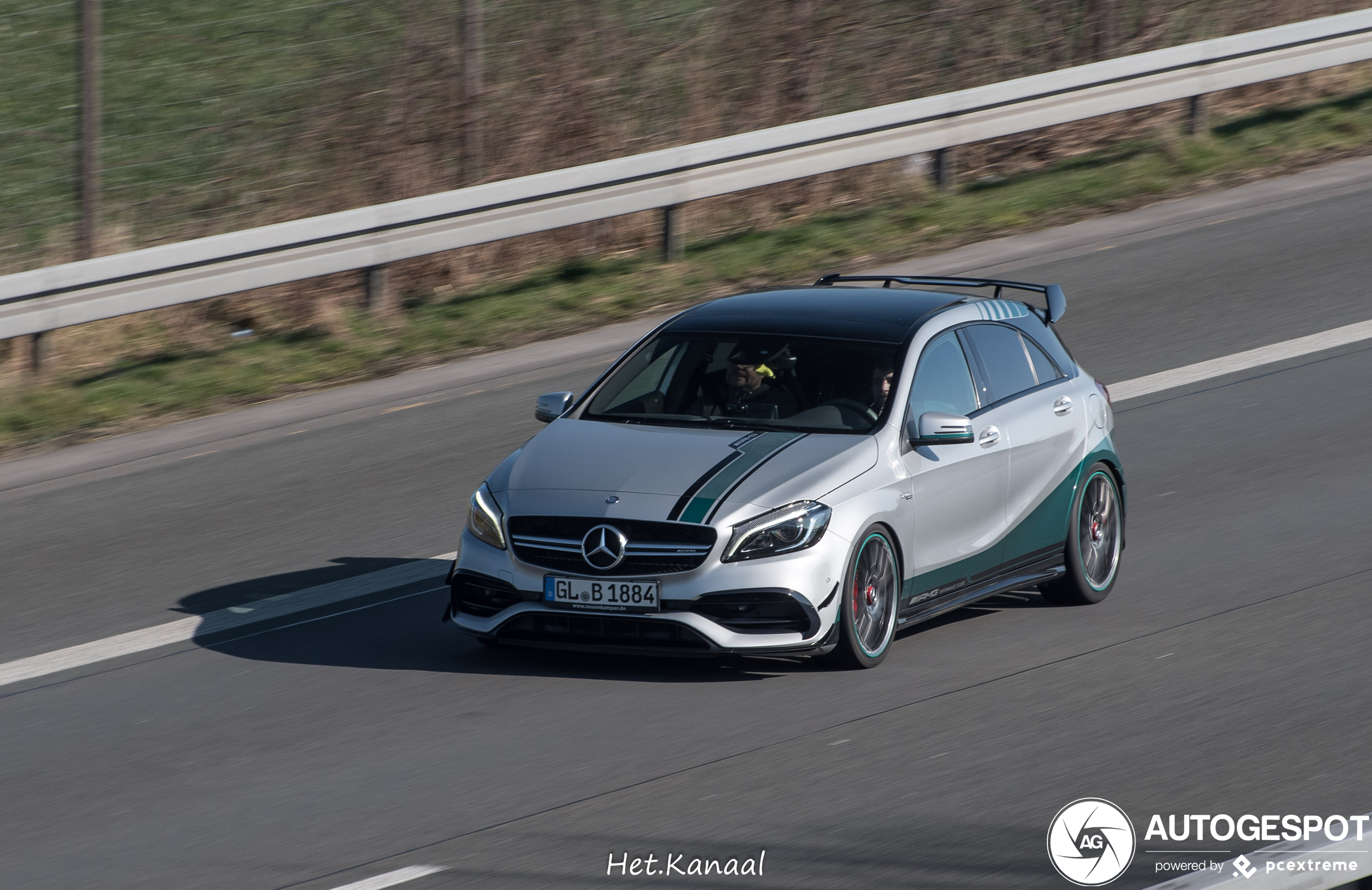 Mercedes-AMG A 45 W176 Petronas 2015 World Champions Edition