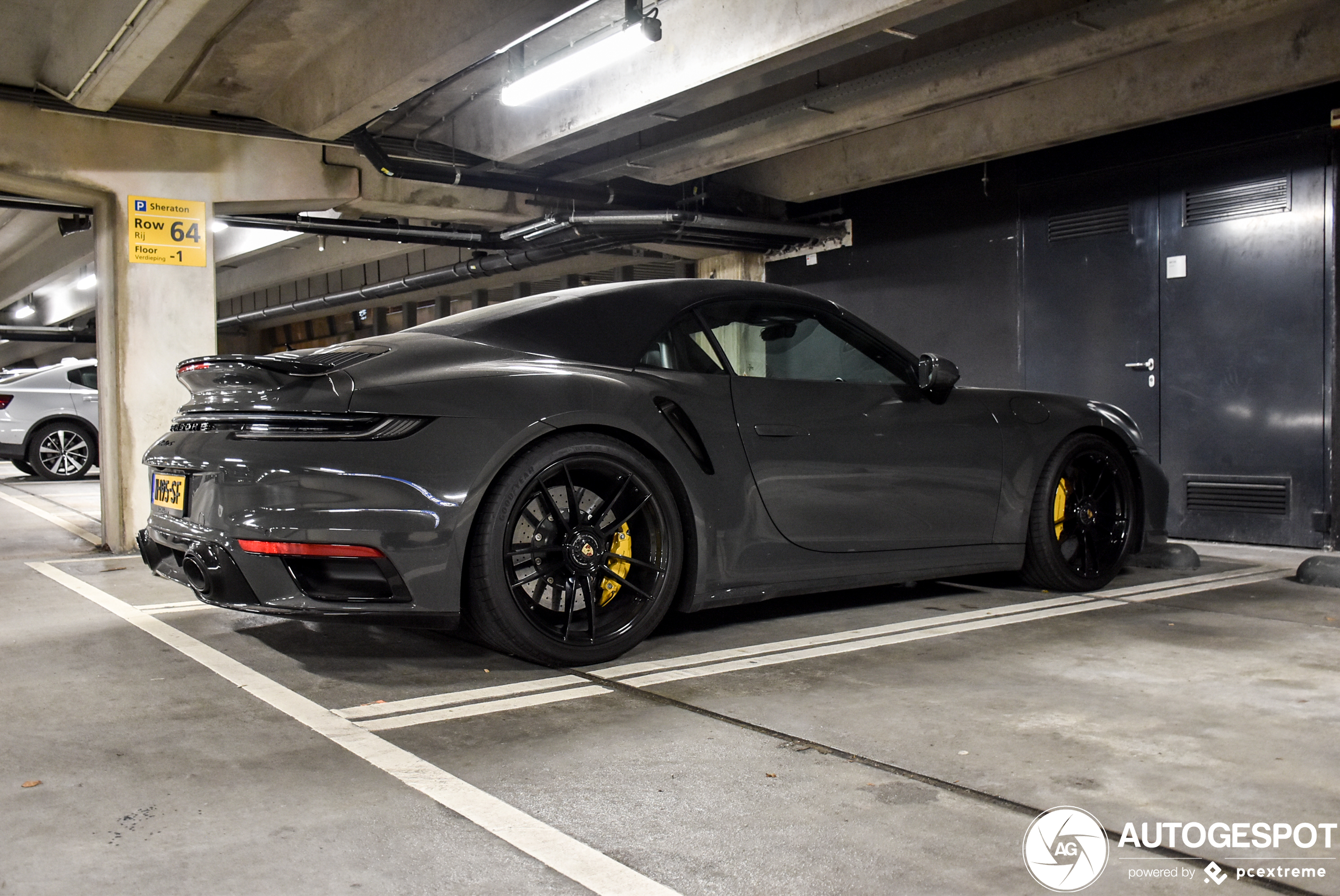 Porsche 992 Turbo S Cabriolet