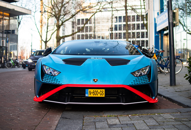 Lamborghini Huracán LP640-2 STO