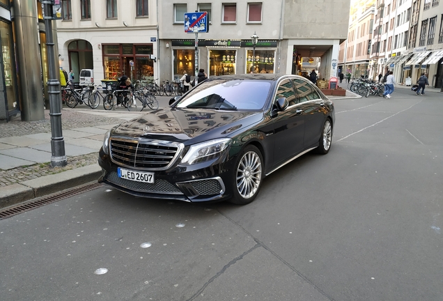 Mercedes-AMG S 65 V222