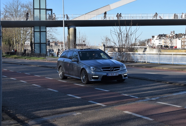 Mercedes-Benz C 63 AMG Estate 2012