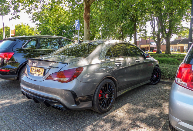 Mercedes-Benz CLA 45 AMG Edition 1 C117