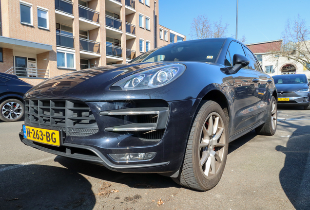 Porsche 95B Macan Turbo