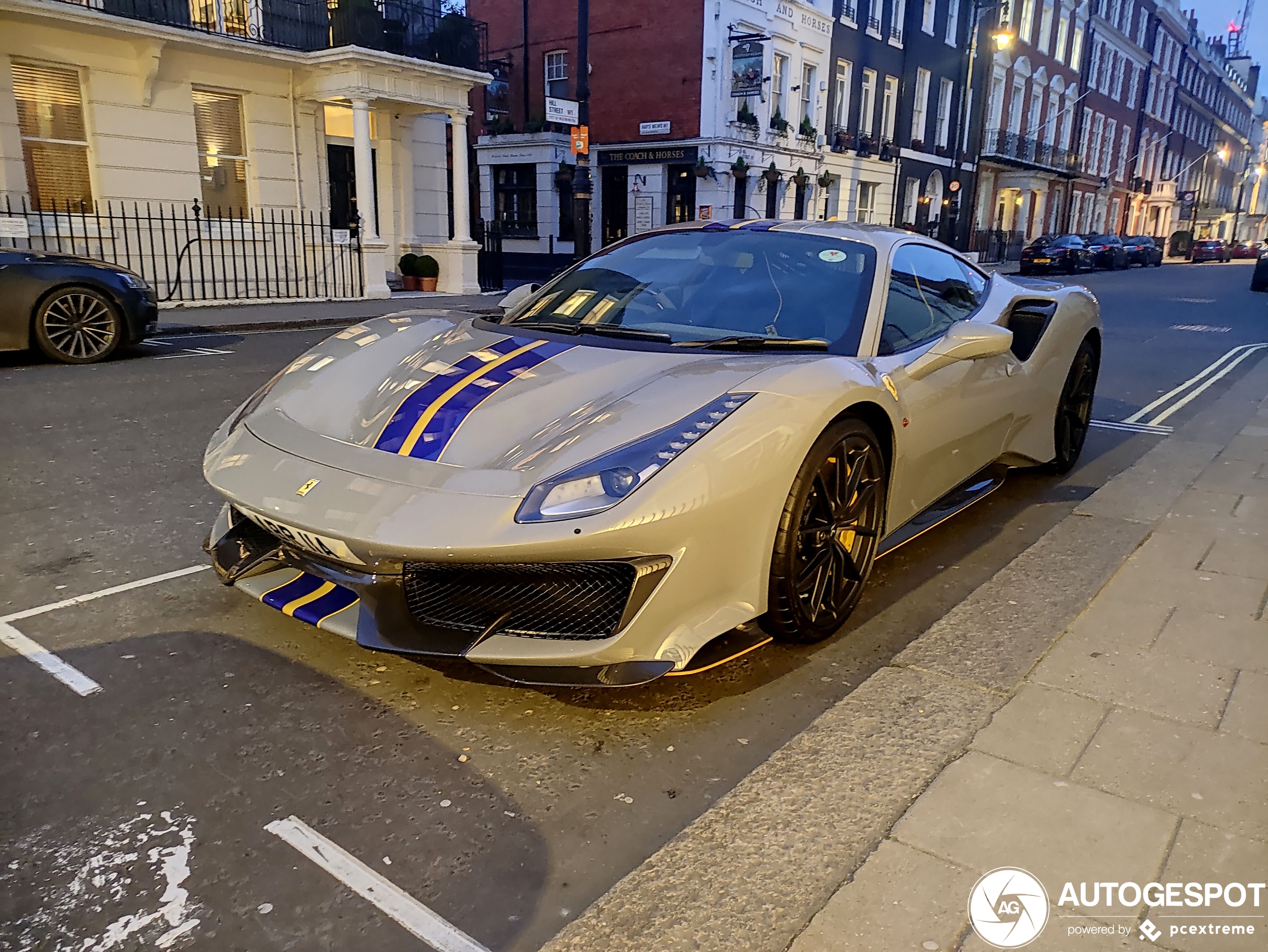 Ferrari 488 Pista