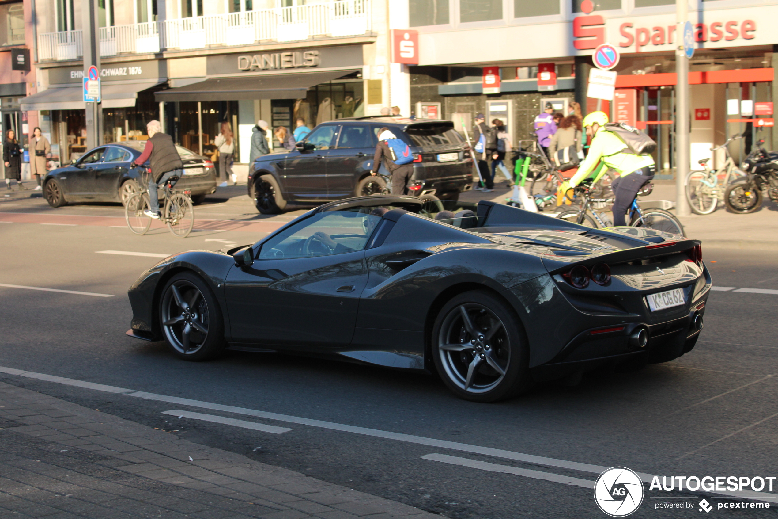 Ferrari F8 Spider