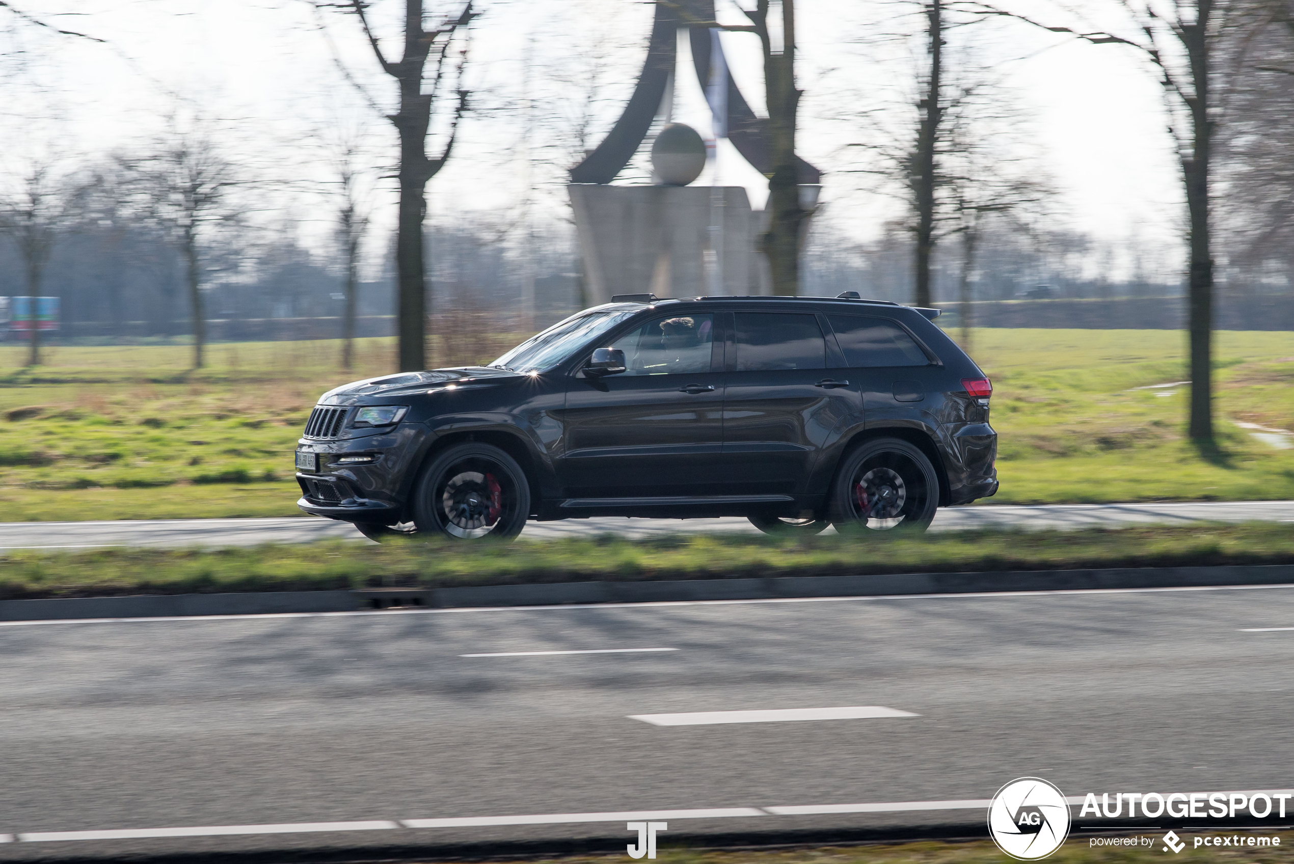 Jeep Grand Cherokee SRT 2013