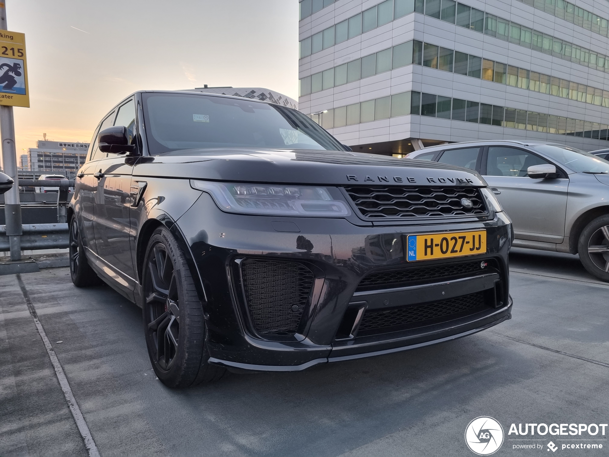 Land Rover Range Rover Sport SVR 2018