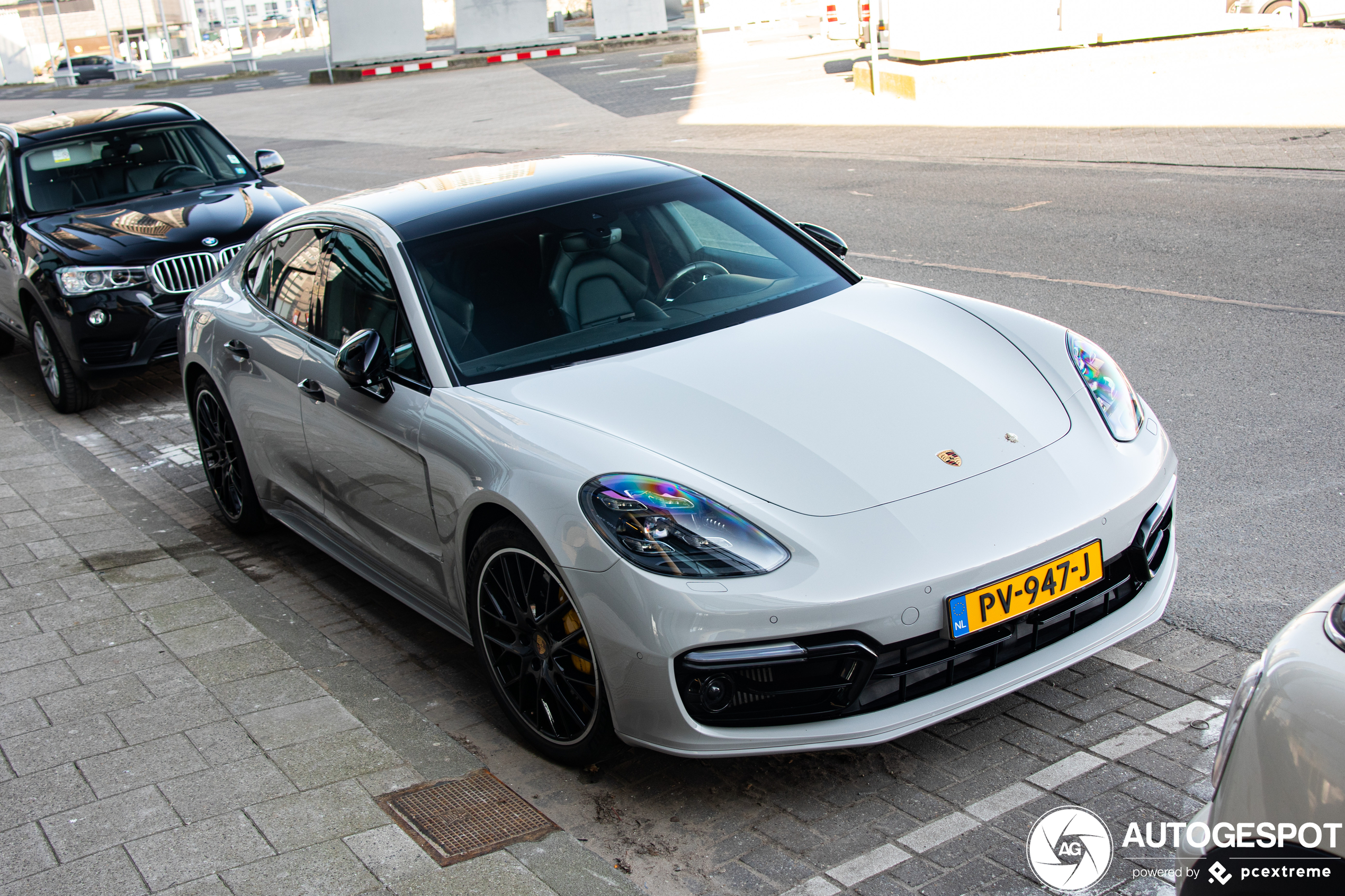 Porsche 971 Panamera Turbo S E-Hybrid