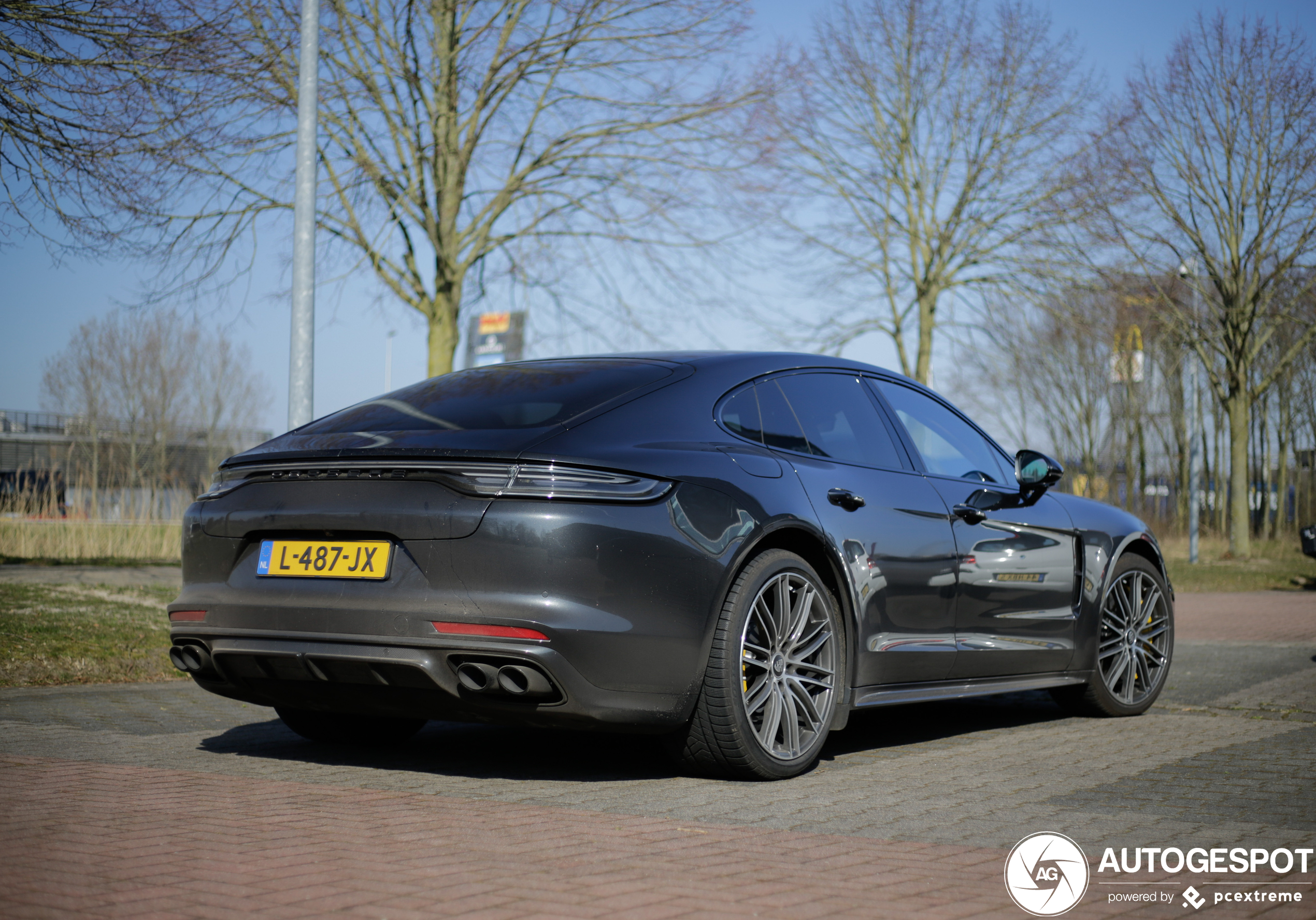 Porsche 971 Panamera Turbo S E-Hybrid MkII