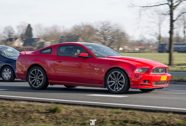 Ford Mustang GT 2013