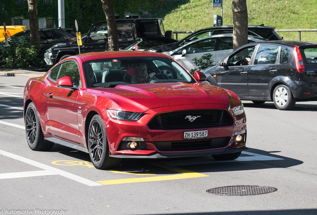 Ford Mustang GT 2015