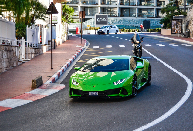 Lamborghini Huracán LP640-4 EVO