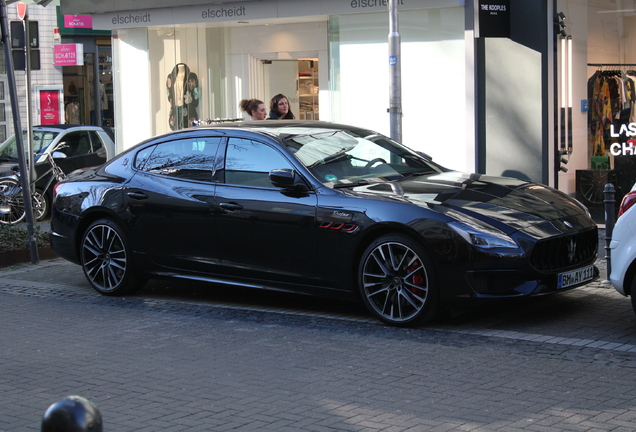 Maserati Quattroporte Trofeo