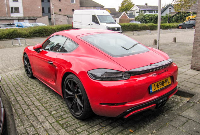 Porsche 718 Cayman GTS