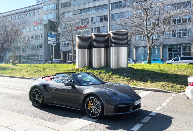 Porsche 992 Turbo S Cabriolet