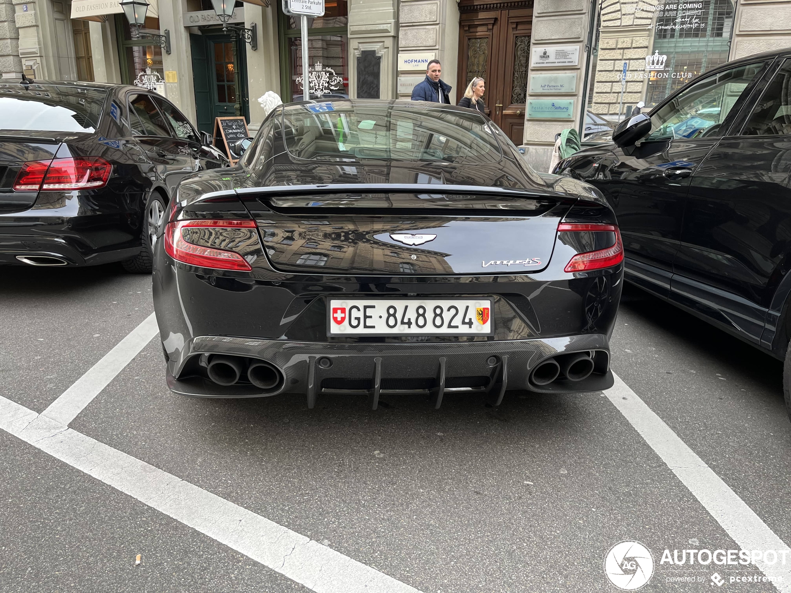 Aston Martin Vanquish S 2017