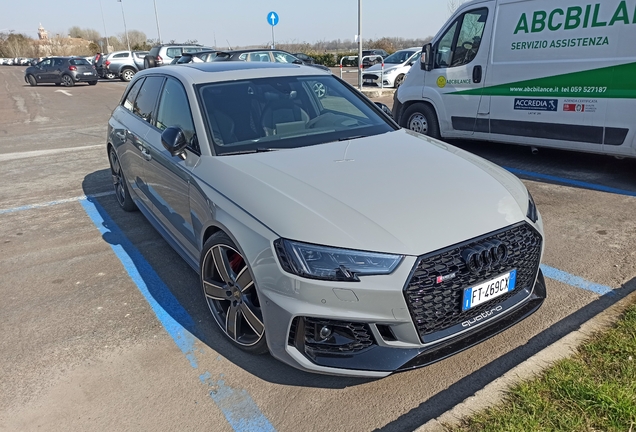 Audi RS4 Avant B9