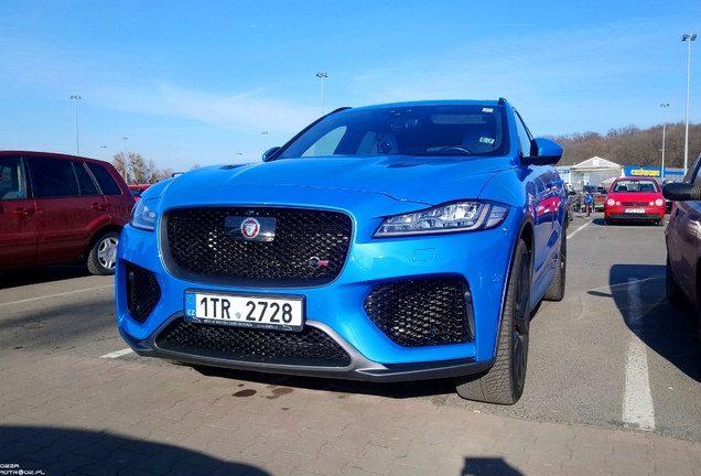 Jaguar F-PACE SVR