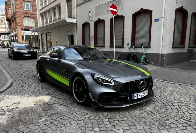 Mercedes-AMG GT R Pro C190