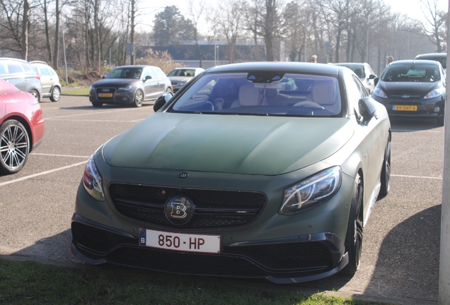 Mercedes-Benz Brabus 850 6.0 Biturbo Coupé C217