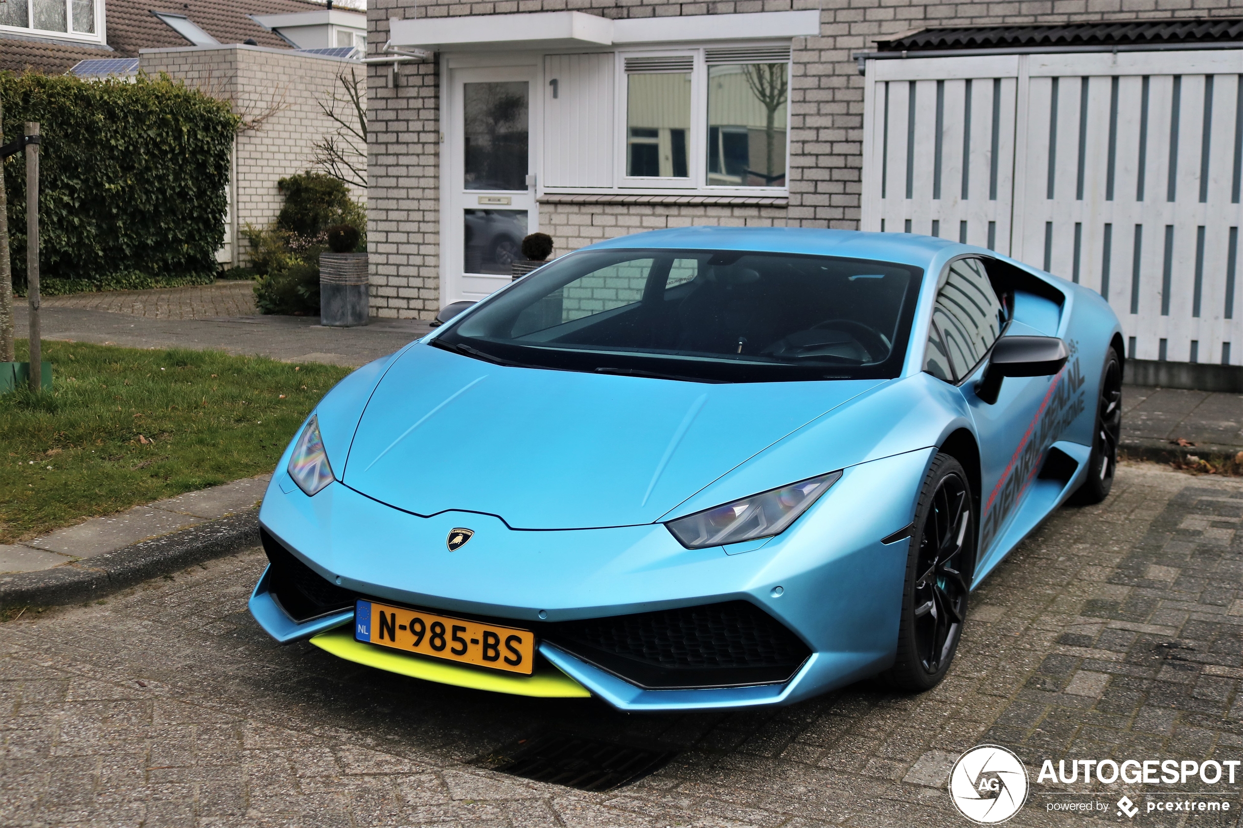 Winnen! Zelf of meerijden in een Lamborghini Huracán LP610-4