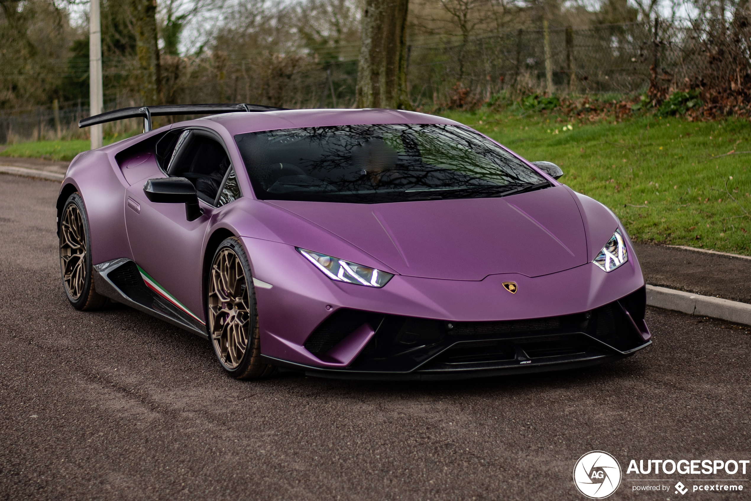 Lamborghini Huracán LP640-4 Performante