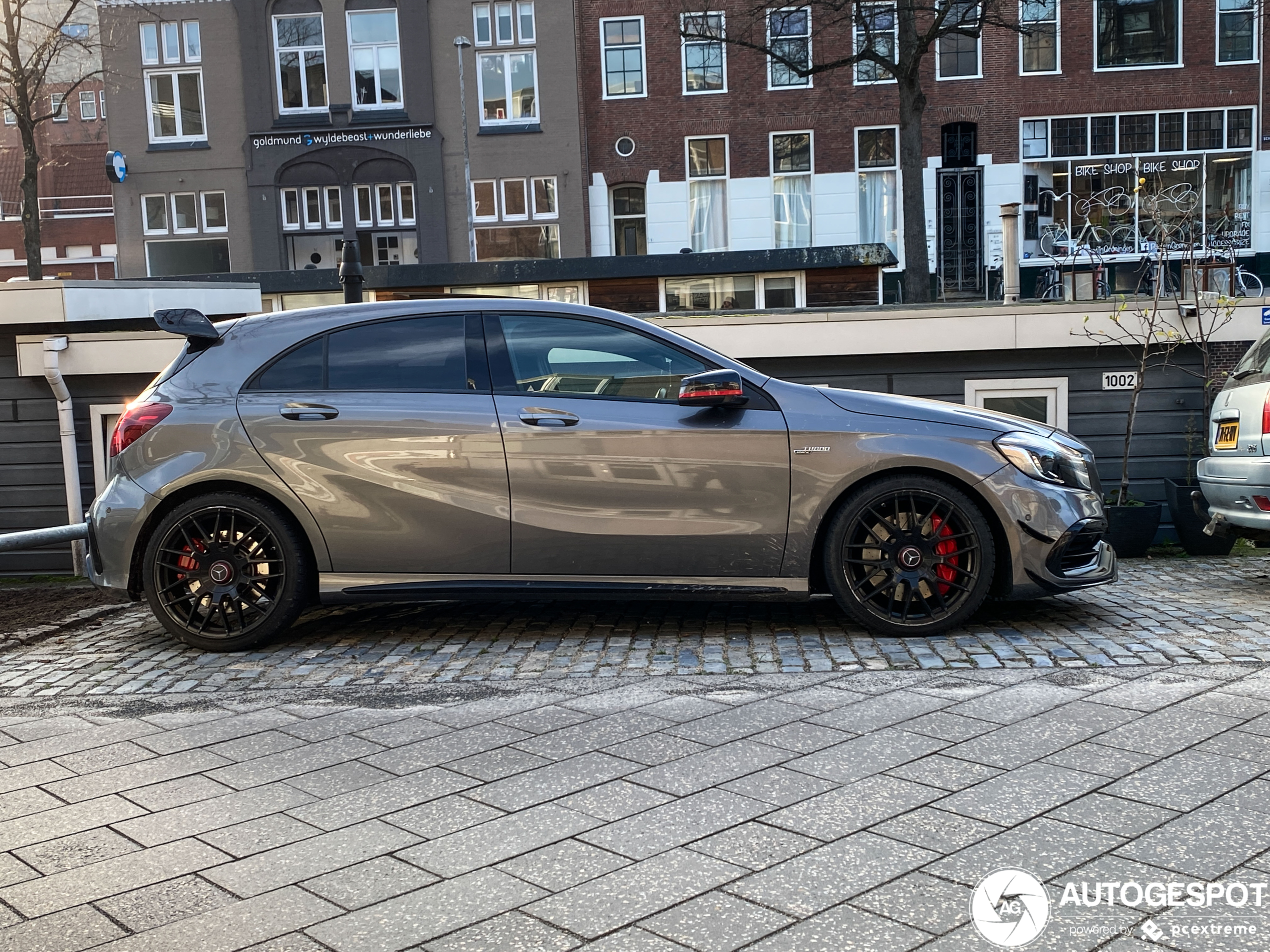 Mercedes-AMG A 45 W176 2015