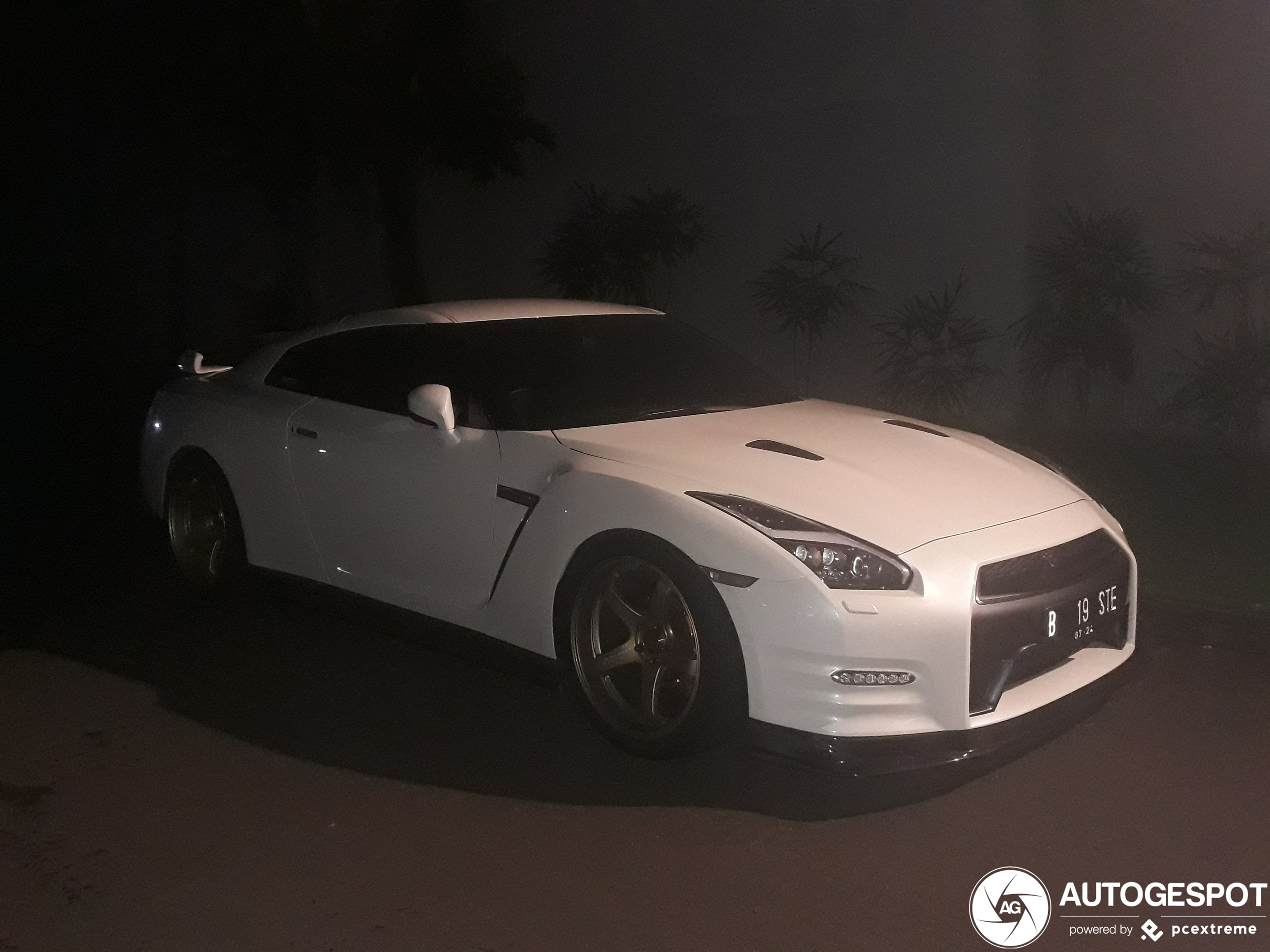 Nissan GT-R 2013