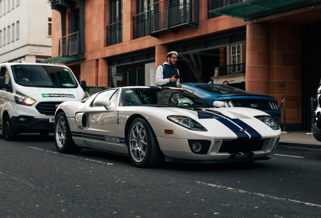 Ford GT