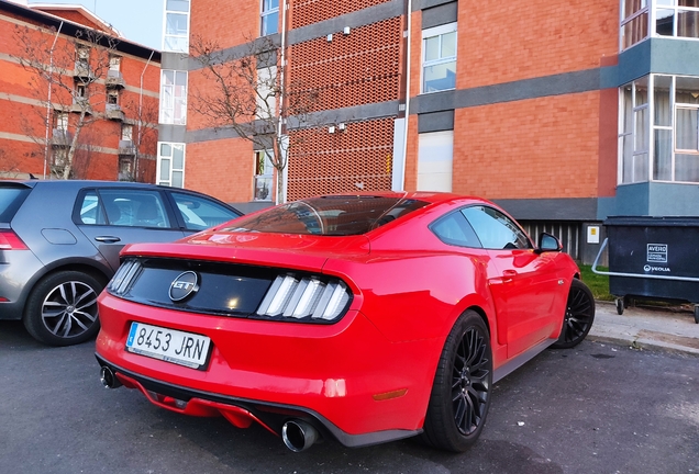 Ford Mustang GT 2015