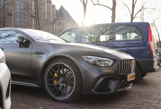 Mercedes-AMG GT 63 S X290