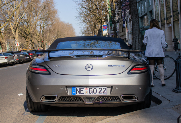 Mercedes-Benz SLS AMG GT Roadster Final Edition