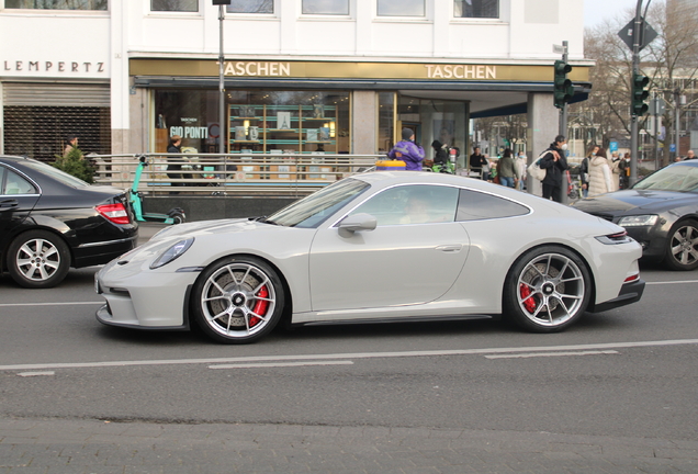 Porsche 992 GT3 Touring