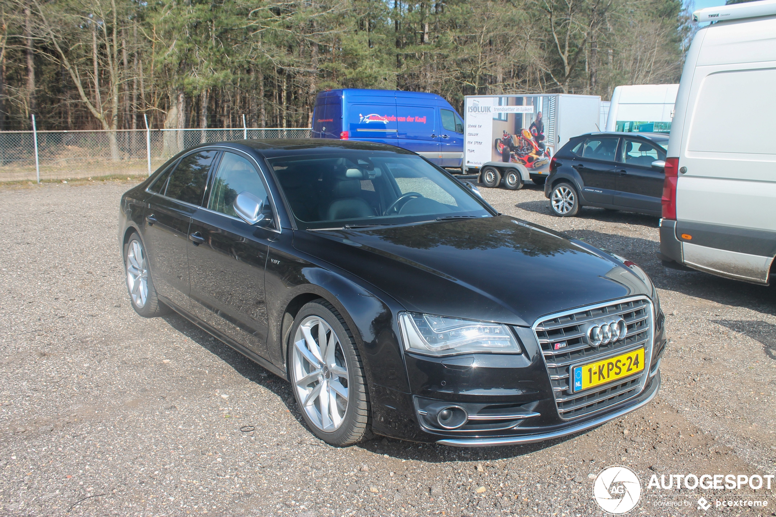 Audi S8 D4