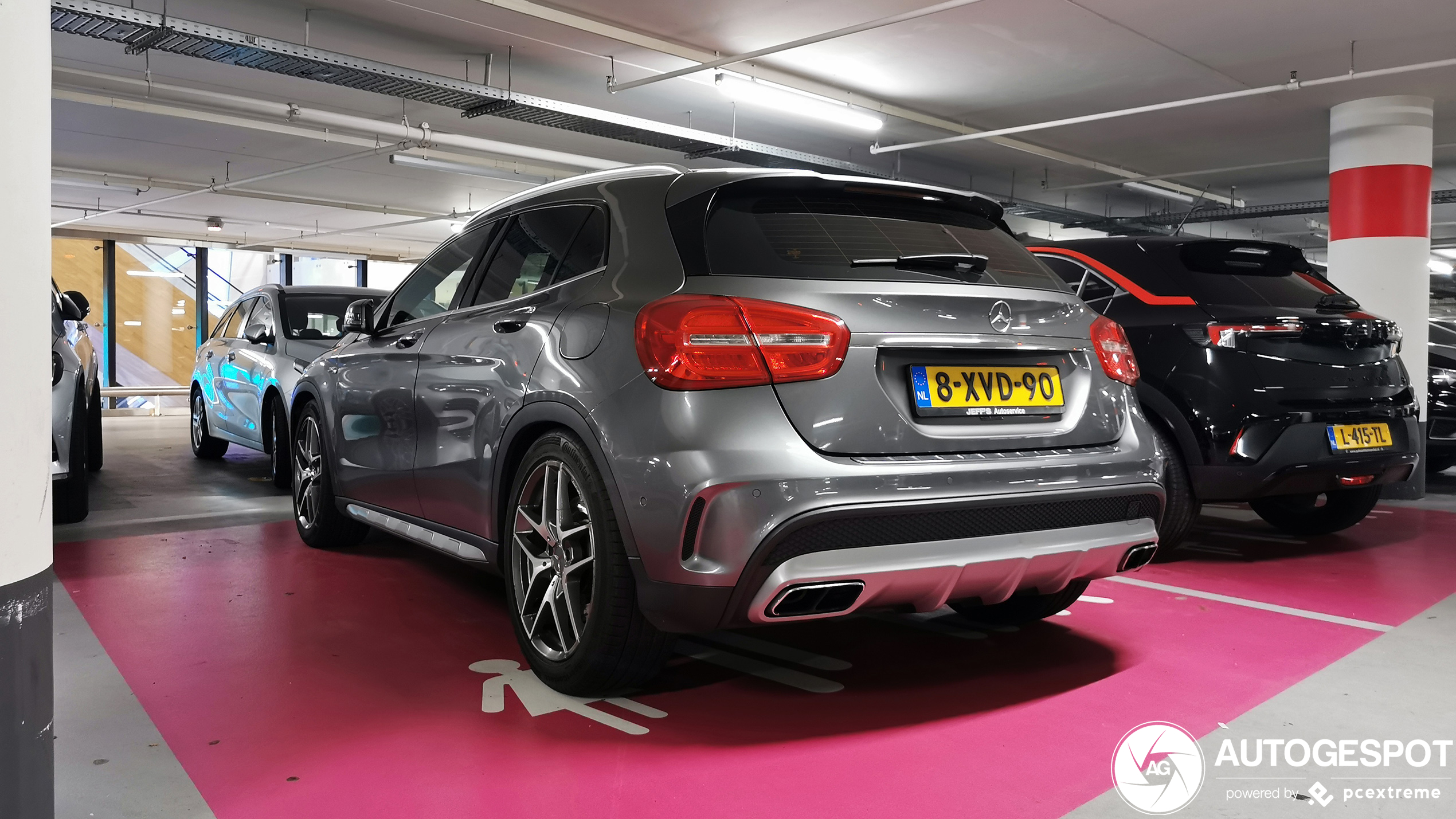 Mercedes-Benz GLA 45 AMG X156