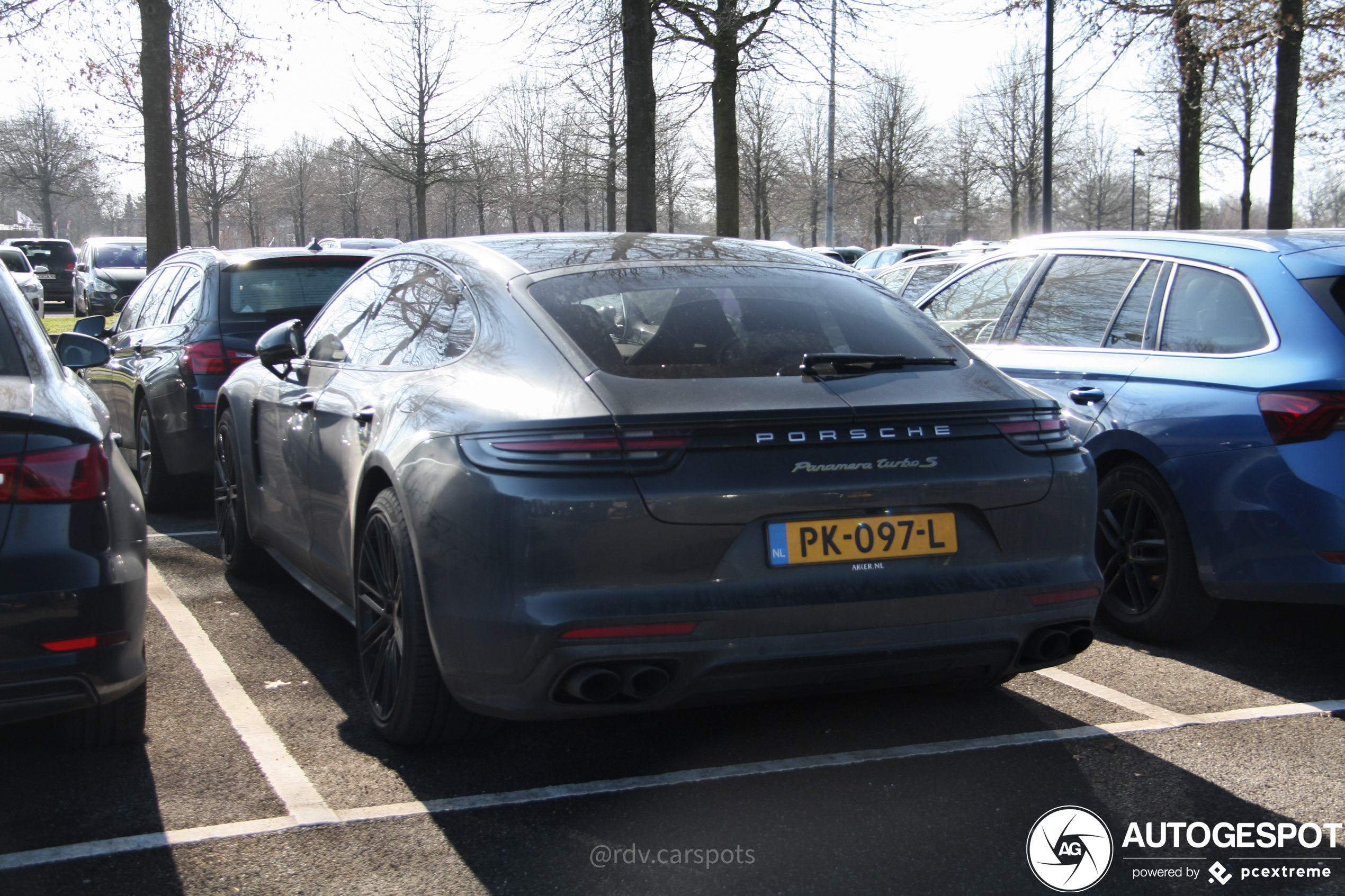 Porsche 971 Panamera Turbo S E-Hybrid