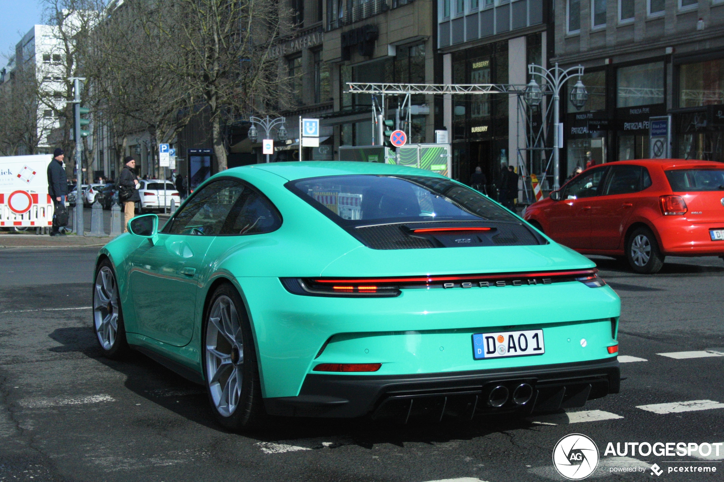 Porsche 992 GT3 Touring