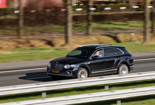 Bentley Bentayga V8 2021