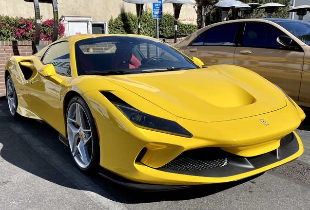 Ferrari F8 Spider