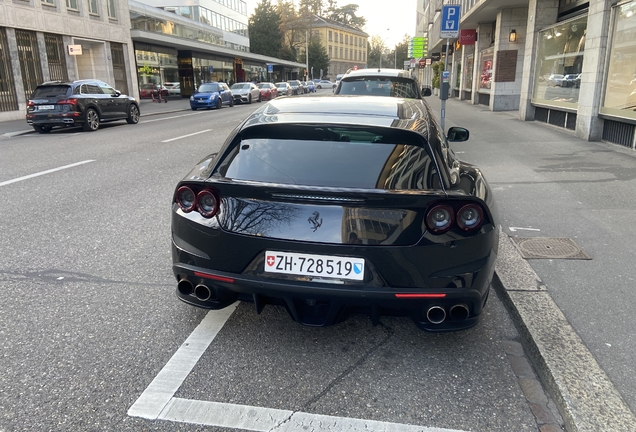 Ferrari GTC4Lusso