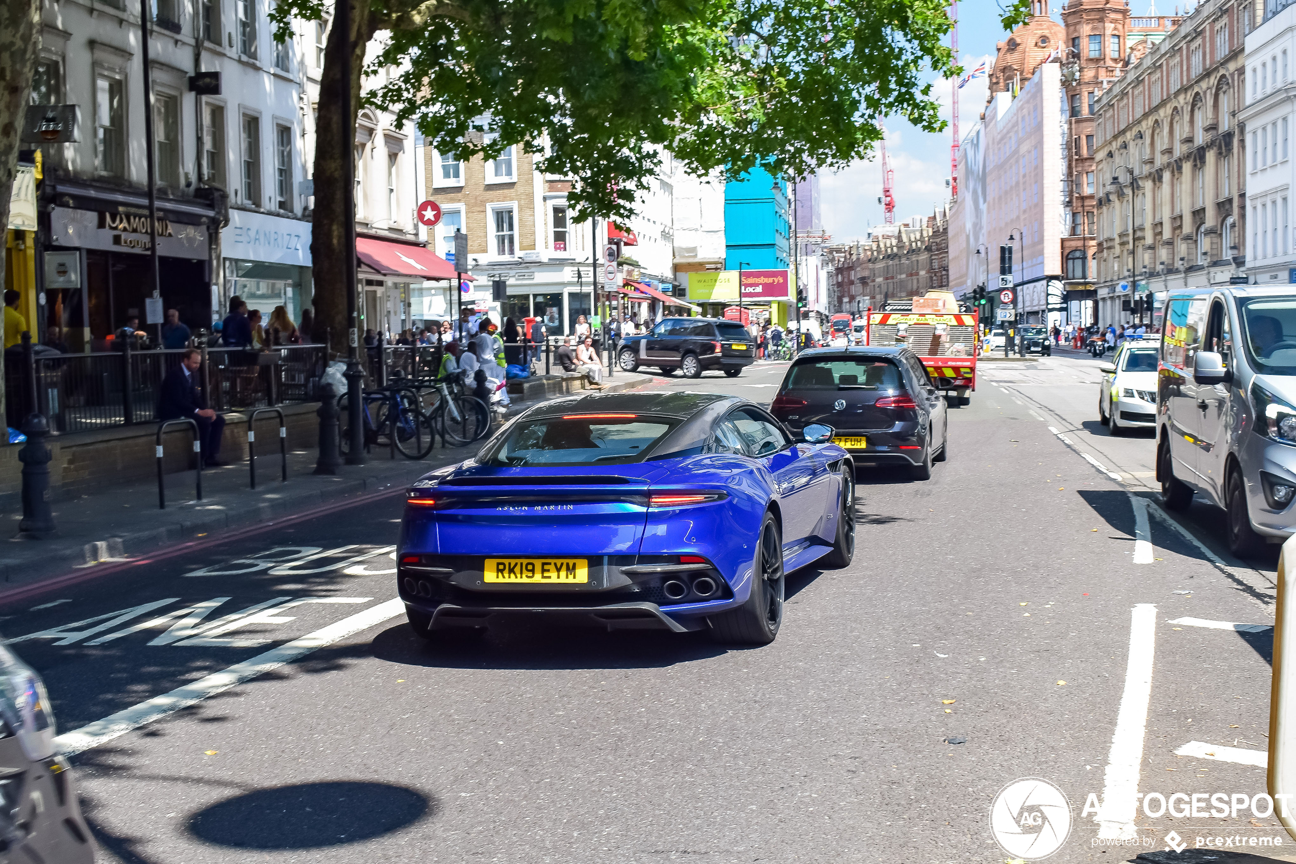 Aston Martin DBS Superleggera