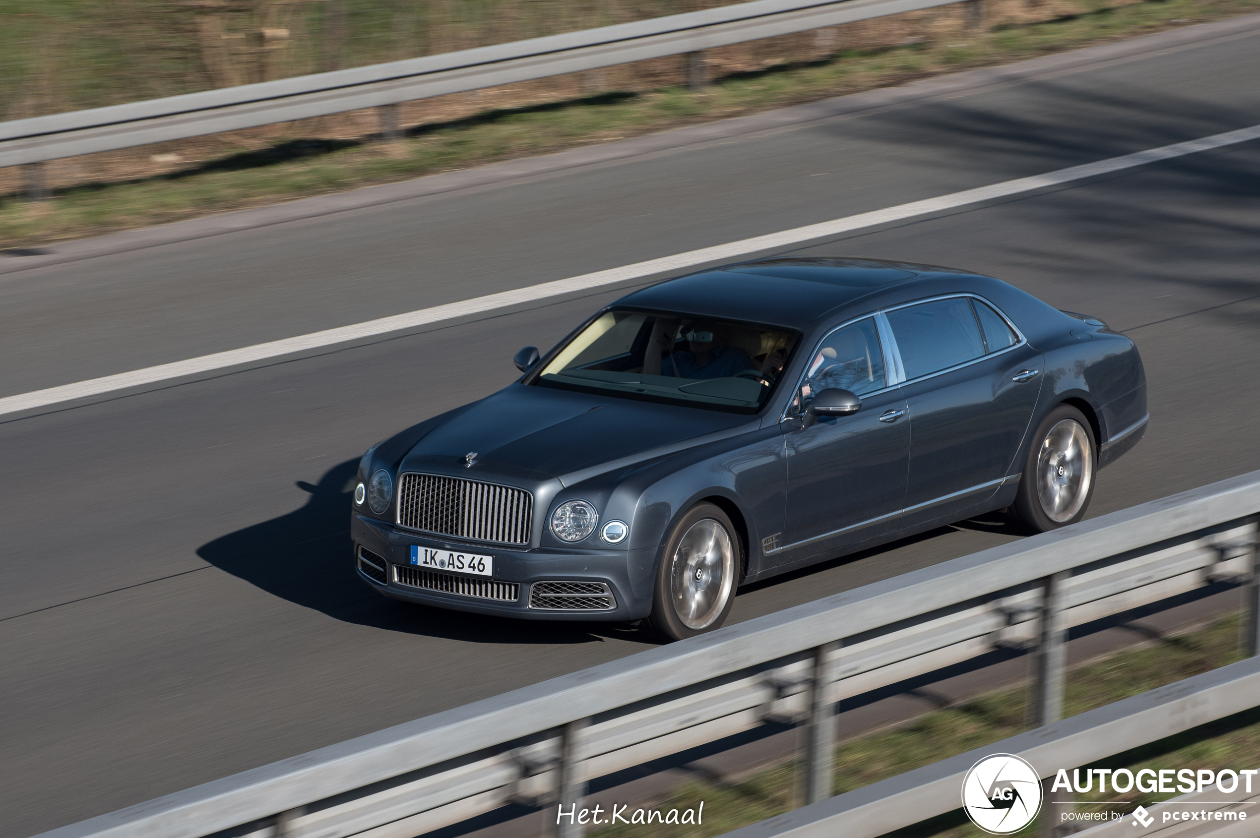 Bentley Mulsanne EWB 2016