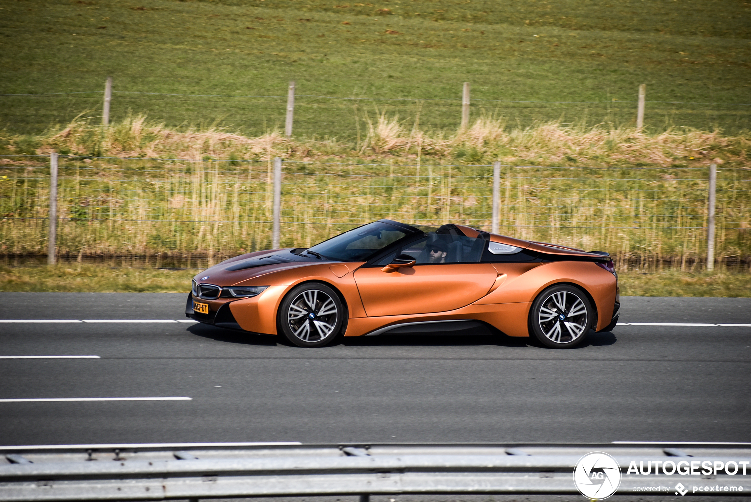 BMW i8 Roadster First Edition