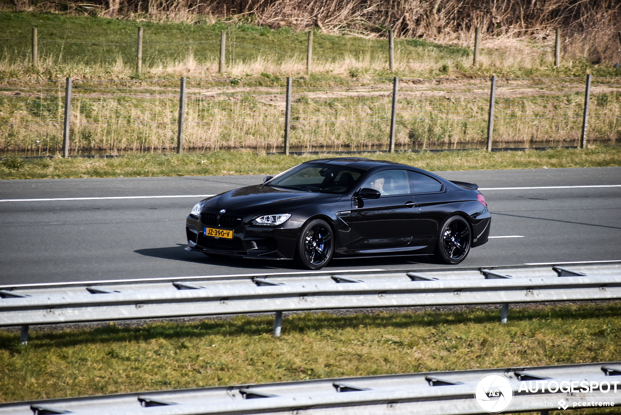 BMW M6 F13