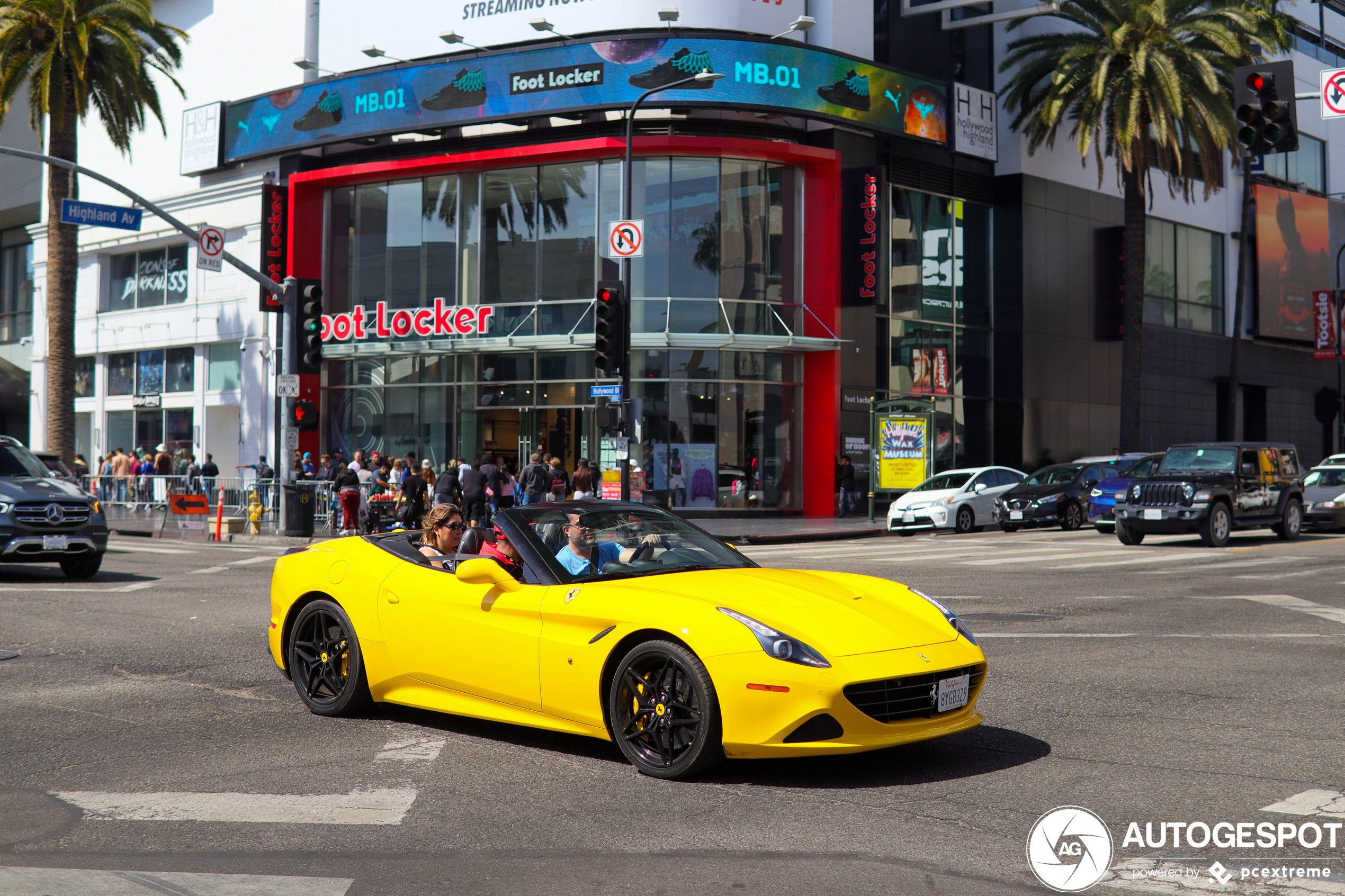 Ferrari California T